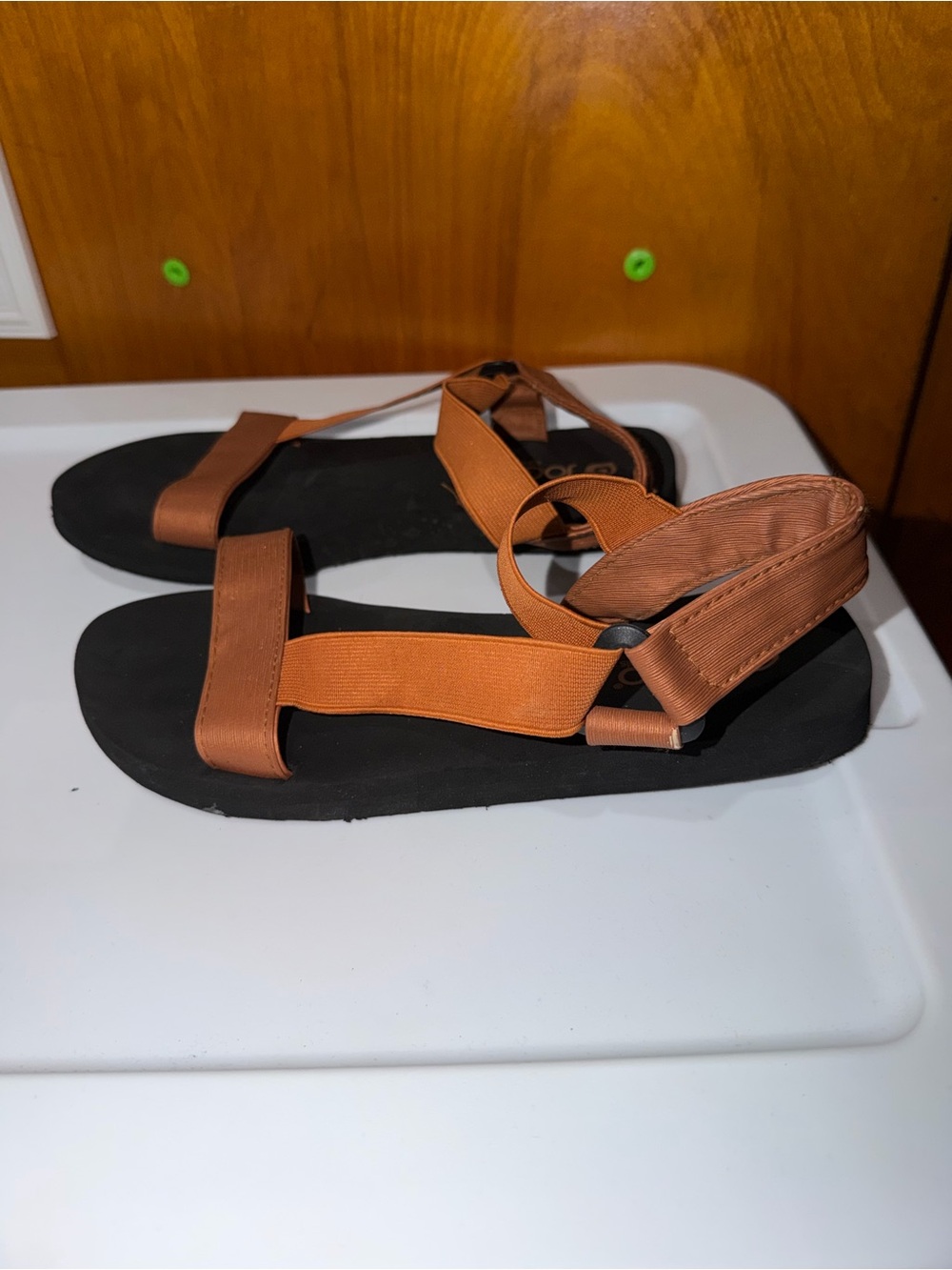 Women’s Casual Open-Toe Sandals in Burnt Orange